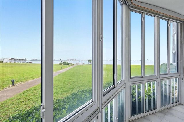 769 JOHN RINGLING BOULEVARD 4, Sarasota, FL 34236