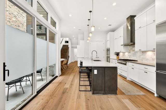 4018 Diligence DR, Austin, TX 78731