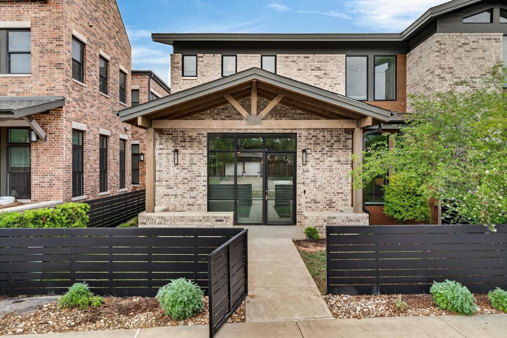 4018 Diligence DR, Austin, TX 78731