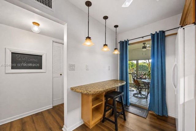 860 SE 6th Ave 409, Deerfield Beach, FL 33441