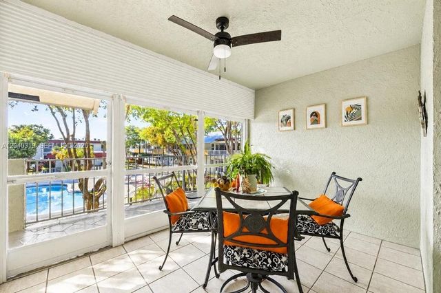 860 SE 6th Ave 409, Deerfield Beach, FL 33441