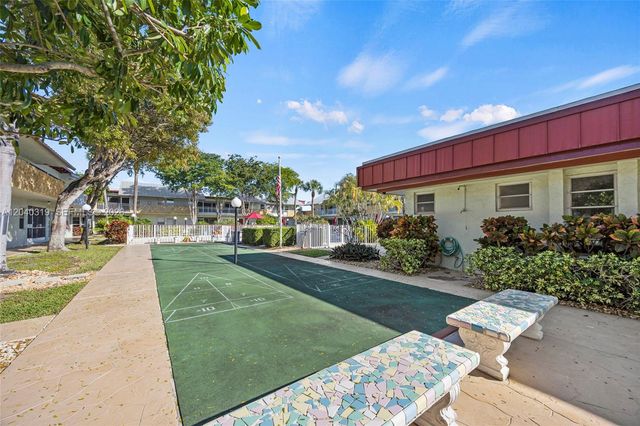 860 SE 6th Ave 409, Deerfield Beach, FL 33441