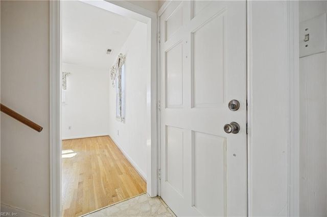 2605 Shore DR, Virginia Beach, VA 23451