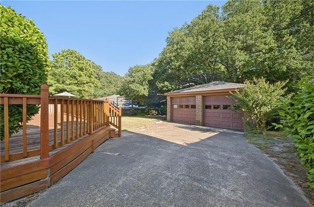 2605 Shore DR, Virginia Beach, VA 23451