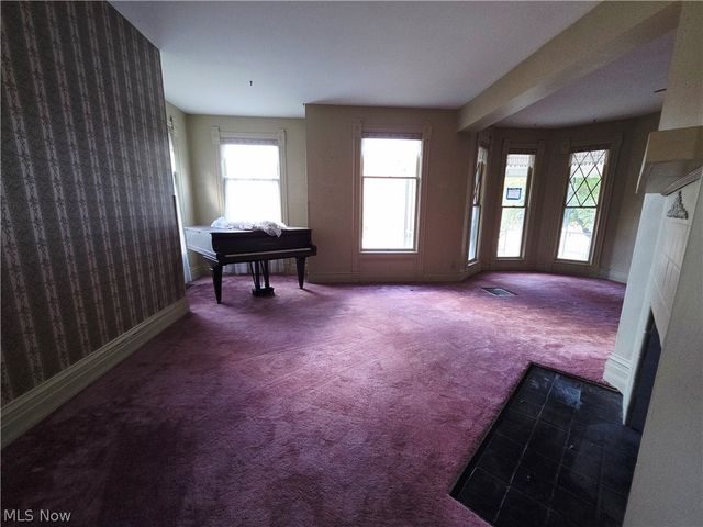 37 N 4th Street, Martins Ferry, OH 43935