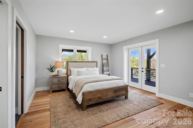234 Erwin Hills Road, Asheville, NC 28806