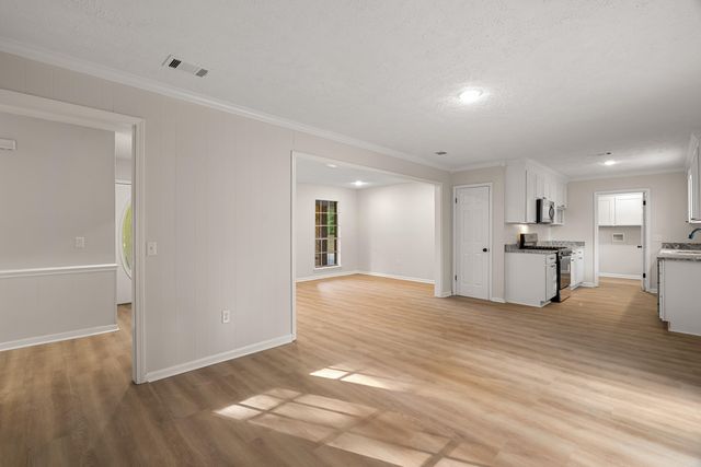 280 Cornith Rd., Petal, MS 39465