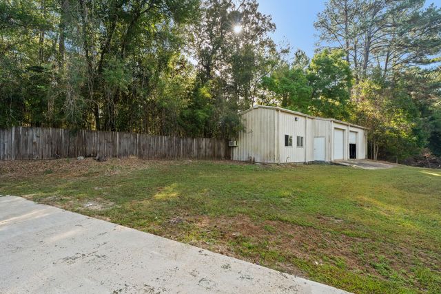 280 Cornith Rd., Petal, MS 39465