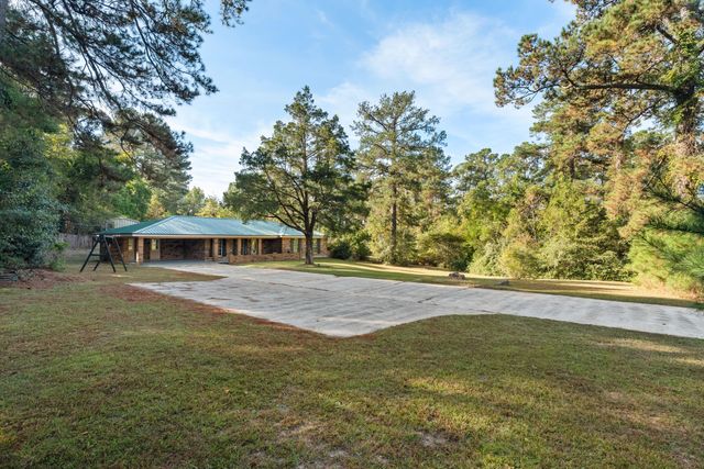 280 Cornith Rd., Petal, MS 39465