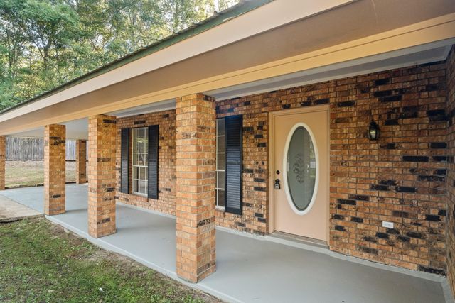 280 Cornith Rd., Petal, MS 39465