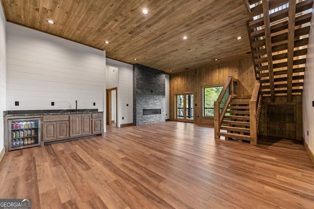 191 Green Ridge Road, Blue Ridge, GA 30513