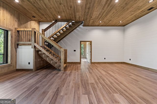 191 Green Ridge Road, Blue Ridge, GA 30513