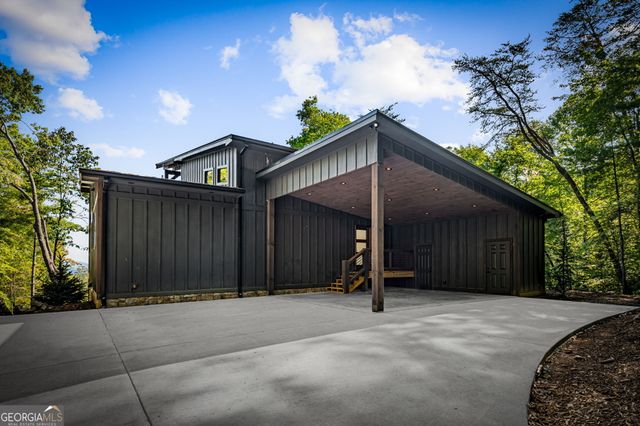 191 Green Ridge Road, Blue Ridge, GA 30513