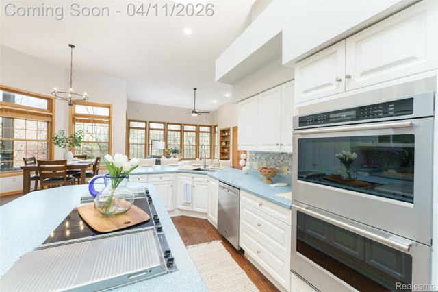 7417 Steeplechase Court, Pittsfield Charter Township, MI 48176