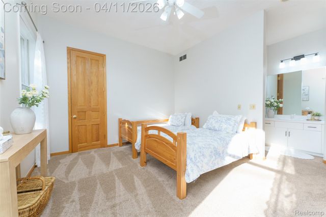 7417 Steeplechase Court, Pittsfield Charter Township, MI 48176