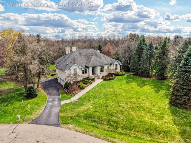 7417 Steeplechase Court, Pittsfield Charter Township, MI 48176