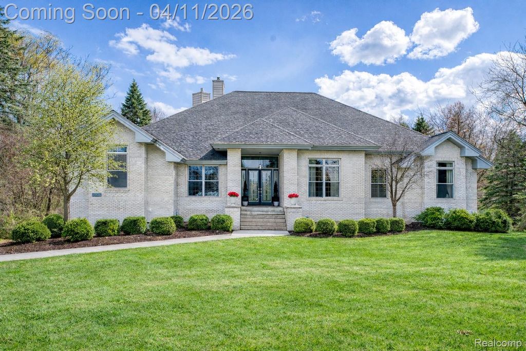 7417 Steeplechase Court, Pittsfield Charter Township, MI 48176