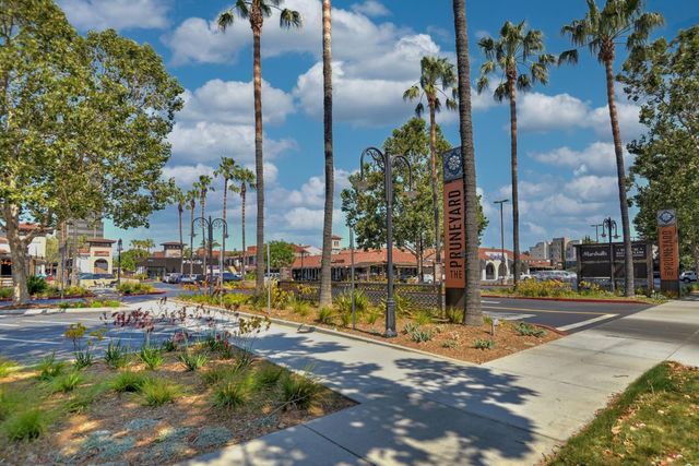 390 N 1st Street 2, Campbell, CA 95008