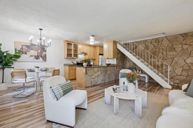 390 N 1st Street 2, Campbell, CA 95008