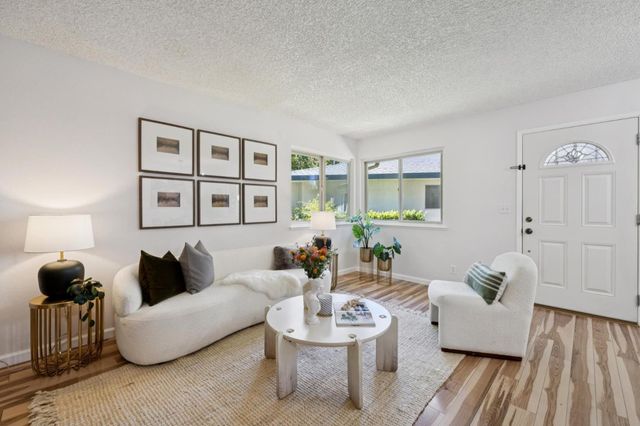 390 N 1st Street 2, Campbell, CA 95008