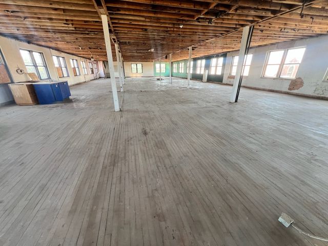 1305 S 1st Street B, Abilene, TX 79602