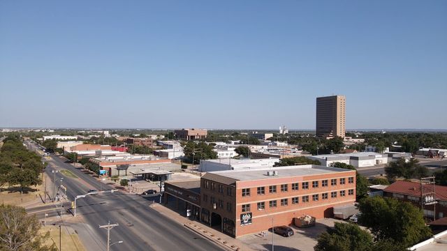 1305 S 1st Street B, Abilene, TX 79602