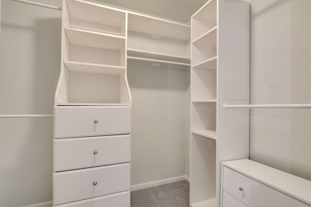 1000 Cumberland Lane, Buffalo Grove, IL 60089