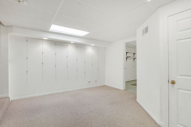 1000 Cumberland Lane, Buffalo Grove, IL 60089