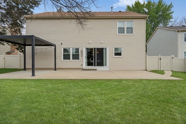 1000 Cumberland Lane, Buffalo Grove, IL 60089