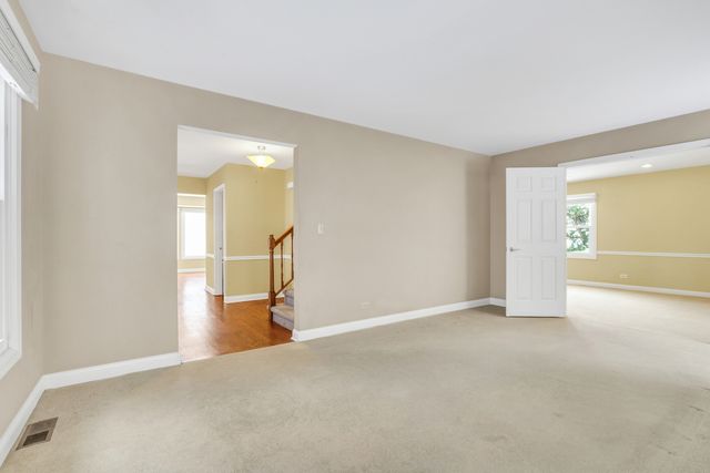 1000 Cumberland Lane, Buffalo Grove, IL 60089