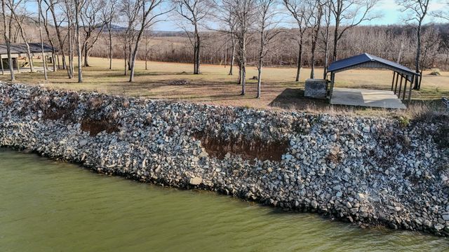 0 Colonel James Hardin Dr, Clifton, TN 38425