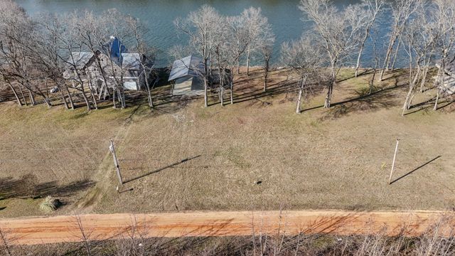 0 Colonel James Hardin Dr, Clifton, TN 38425