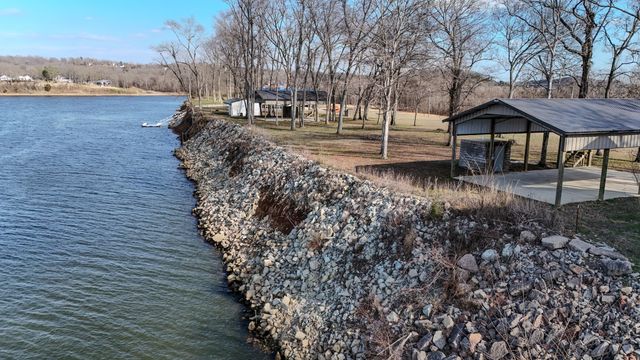 0 Colonel James Hardin Dr, Clifton, TN 38425