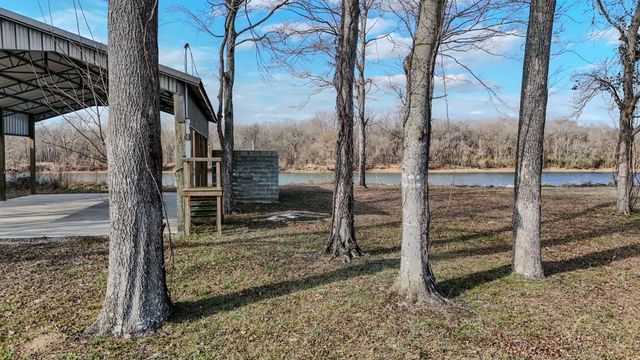 0 Colonel James Hardin Dr, Clifton, TN 38425