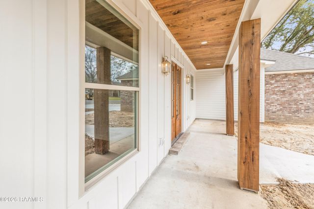 103 Rue Bordeaux, Carencro, LA 70520