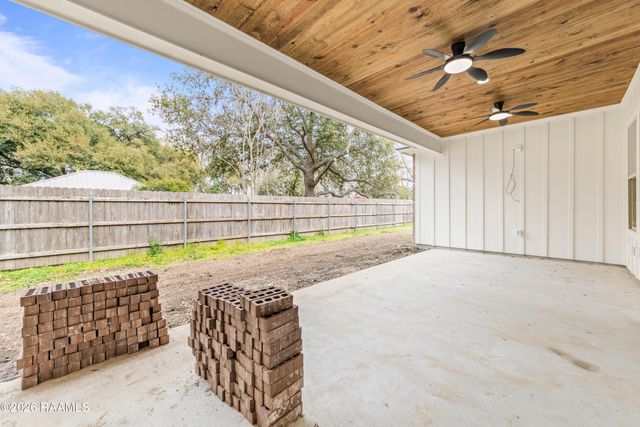 103 Rue Bordeaux, Carencro, LA 70520