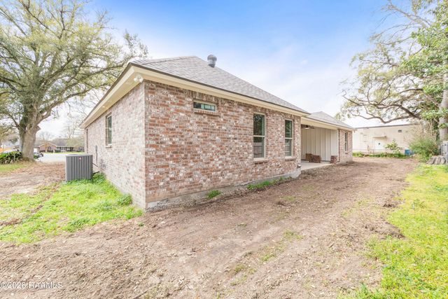 103 Rue Bordeaux, Carencro, LA 70520