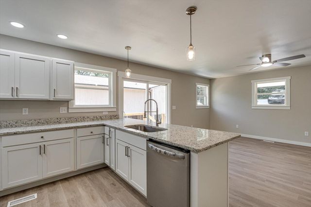 3735 Grace Avenue, Chattanooga, TN 37406