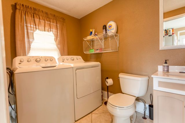 605 S Jefferson Way, Indianola, IA 50125