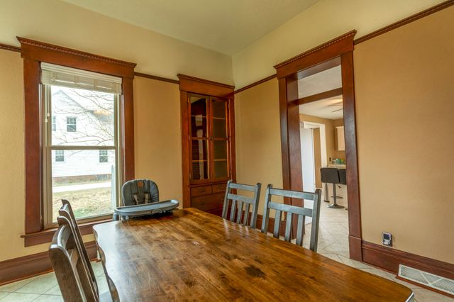 605 S Jefferson Way, Indianola, IA 50125