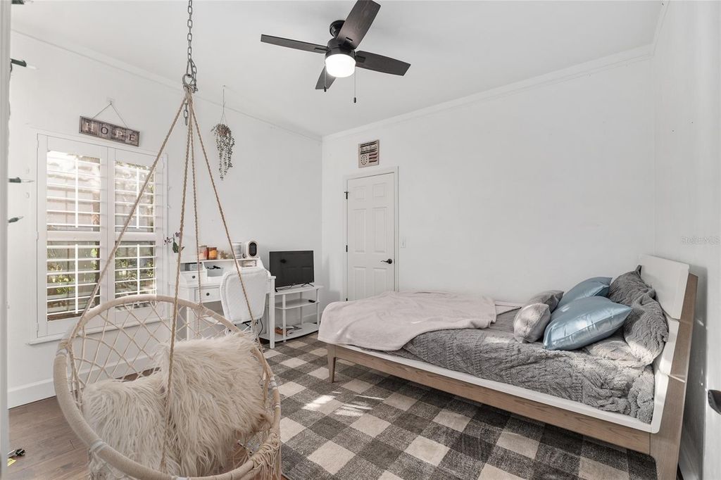 Image 36 of property listing at 9601 NW 62ND LANE, Gainesville, FL 32653