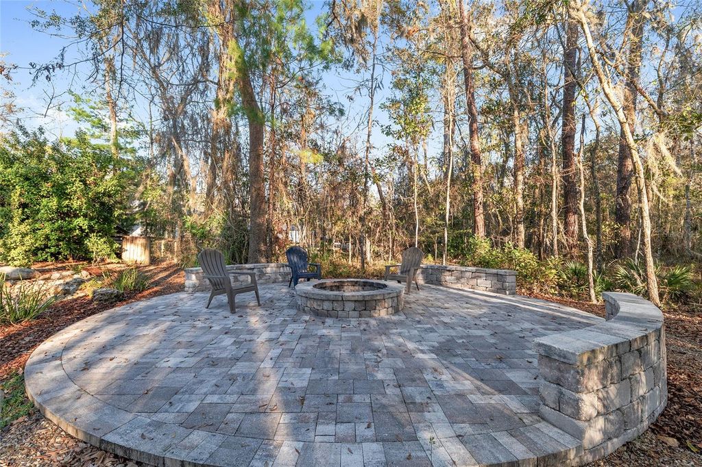 Image 55 of property listing at 9601 NW 62ND LANE, Gainesville, FL 32653