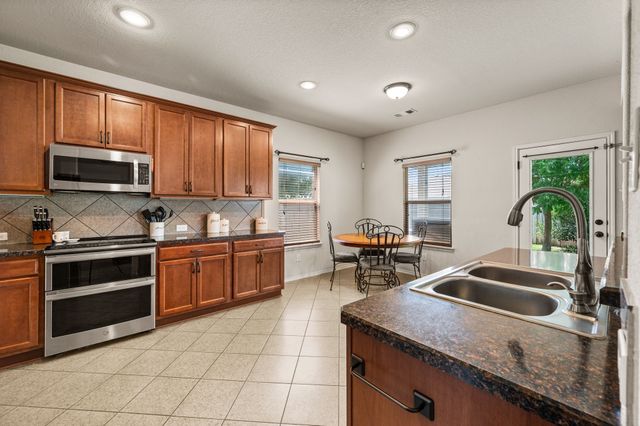 625 Tradewind Drive, Fort Worth, TX 76131
