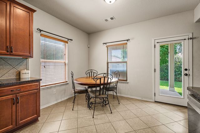 625 Tradewind Drive, Fort Worth, TX 76131