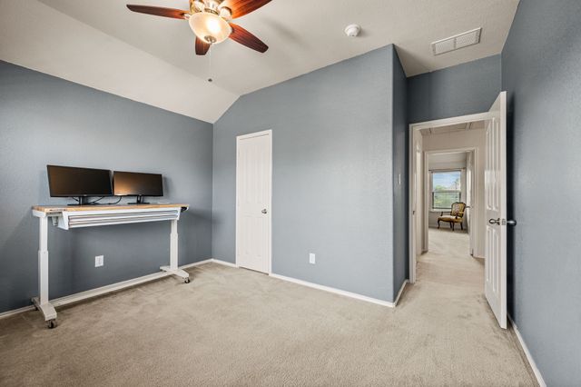 625 Tradewind Drive, Fort Worth, TX 76131