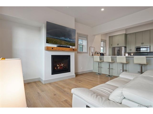 215 Eagle Ridge Cir, Granby, CO 80446