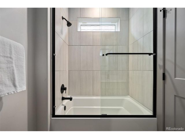 215 Eagle Ridge Cir, Granby, CO 80446