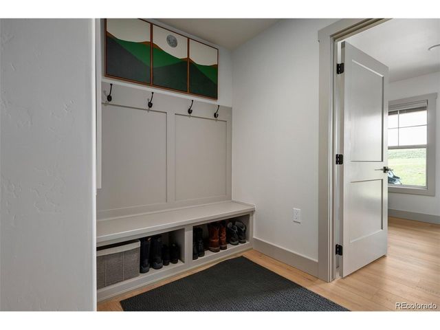 215 Eagle Ridge Cir, Granby, CO 80446