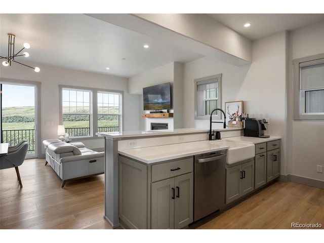 215 Eagle Ridge Cir, Granby, CO 80446