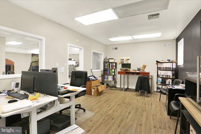 1920 PAXTON ST, Harrisburg, PA 17104